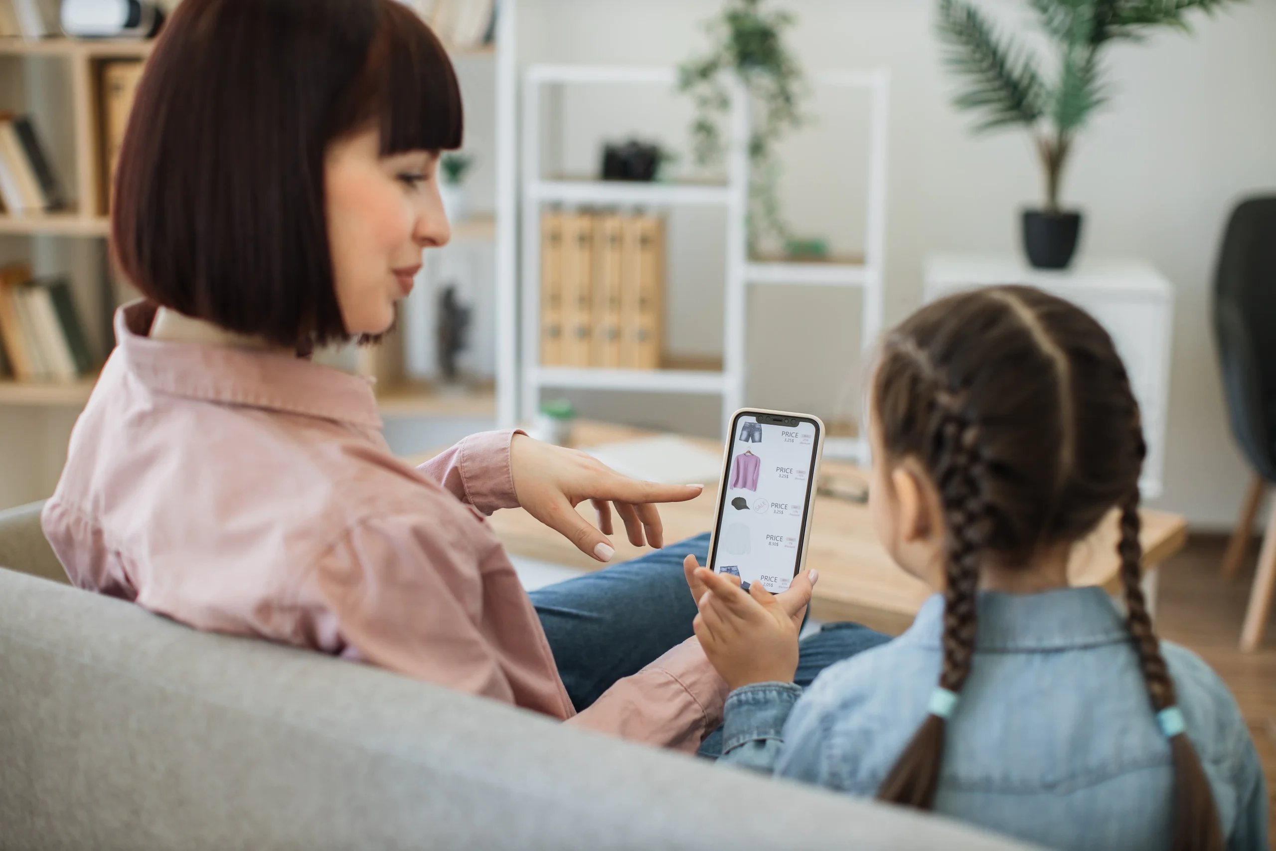 females-surfing-e-commerce-fashion-boutique-on-sma-2024-12-13-03-01-13-utc copy